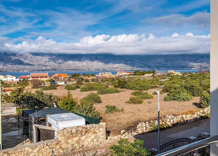 1 Bedroom In Appartement